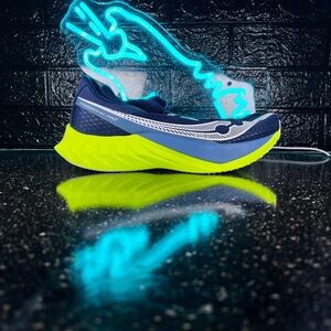 Saucony Endorphin Pro 4 Men's Marathon Running Carbon Plated Racing Shoes - 10.5